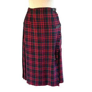 Vintage Archie Brown & Son 100% new wool red/green plaid skirt